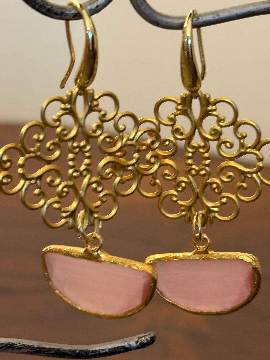 Orecchini crisoberillo rosa